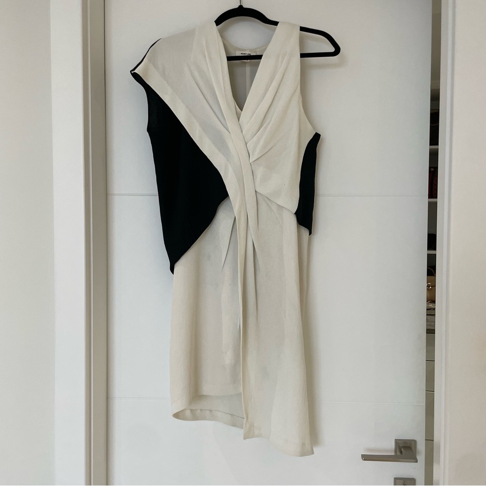 Beautiful asymmetrical dress in white and black